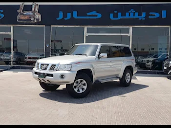 Nissan  Patrol  Safari  2016  Manual  221,000 Km  6 Cylinder  Four Wheel Drive (4WD)  SUV  Silver