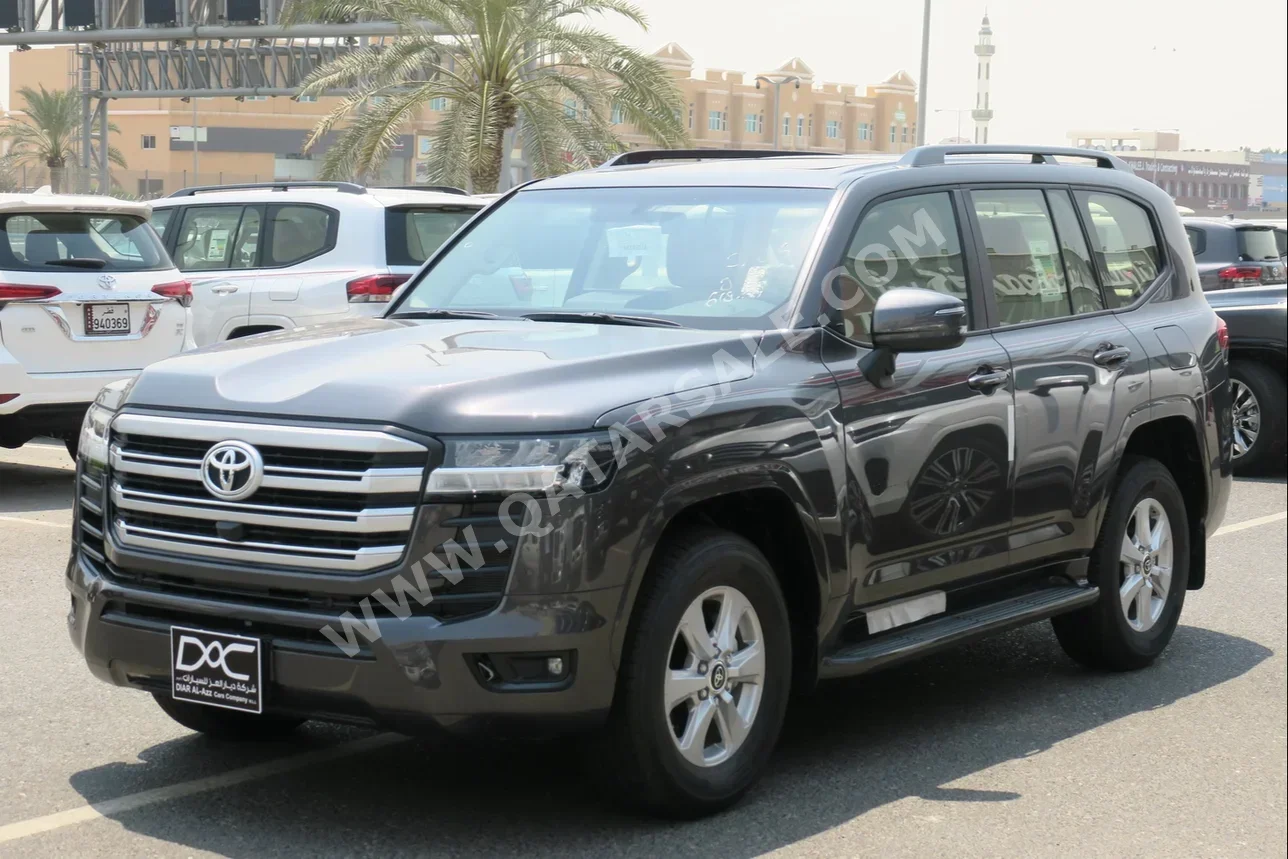 Toyota  Land Cruiser  GXR Twin Turbo  2024  Automatic  0 Km  6 Cylinder  Four Wheel Drive (4WD)  SUV  Gray  With Warranty