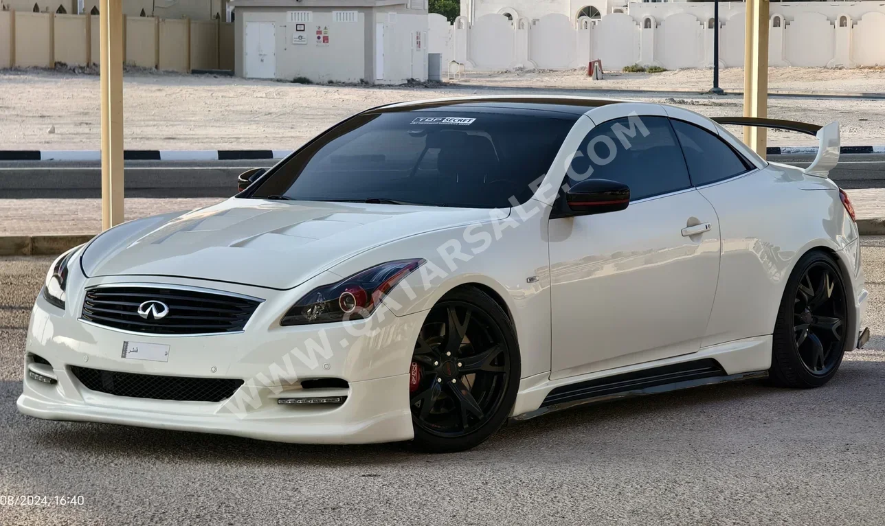  Infiniti  G  37S  2010  Automatic  81,000 Km  6 Cylinder  Rear Wheel Drive (RWD)  Convertible  White  With Warranty