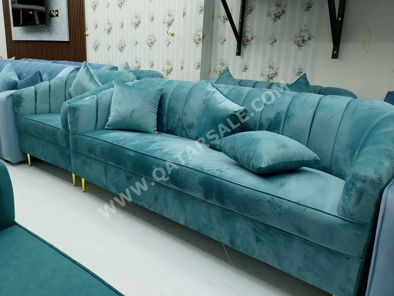 Sofas, Couches & Chairs Sofa Set