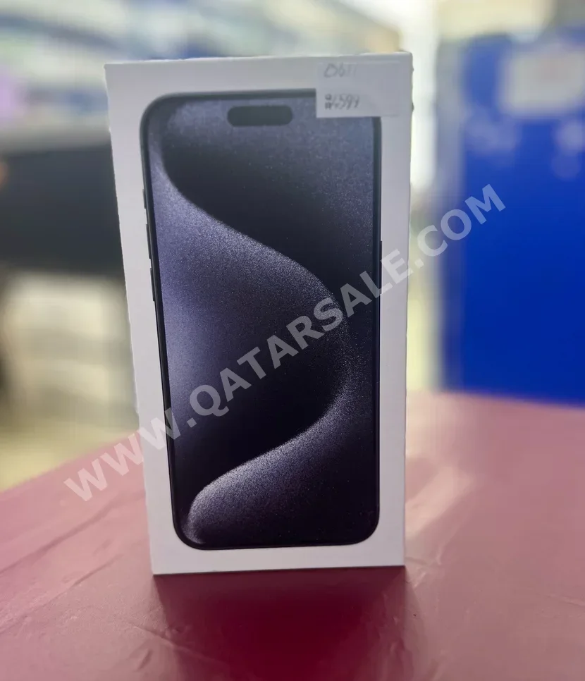 ابل - ايفون 15 - برو ماكس - تيتانيوم أزرق - 256 جيجابايت - تحت الضمان