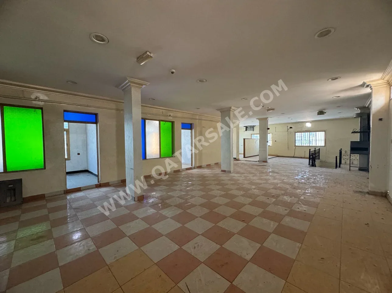 Commercial Shops - Not Furnished  - Doha  For Rent  - Al Ghanim