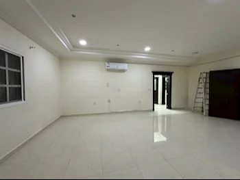 3 Bedrooms  Apartment  For Rent  in Al Rayyan -  New Al Rayyan  Not Furnished