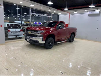 Chevrolet  Silverado  LT  2019  Automatic  67,000 Km  8 Cylinder  Four Wheel Drive (4WD)  Pick Up  Red