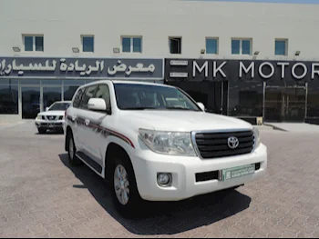 Toyota  Land Cruiser  GX  2012  Automatic  303,000 Km  6 Cylinder  Four Wheel Drive (4WD)  SUV  White