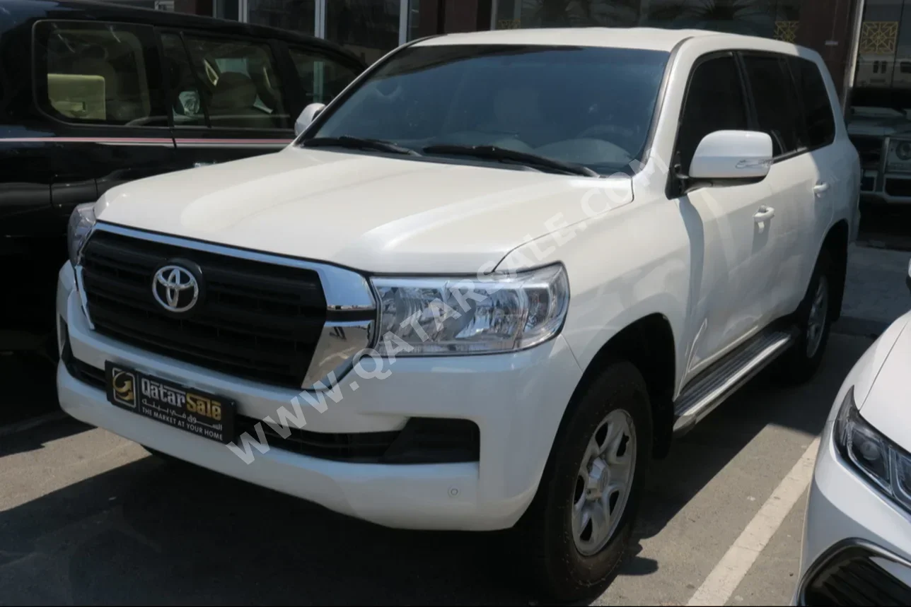 Toyota  Land Cruiser  GX  2020  Automatic  93,000 Km  6 Cylinder  Four Wheel Drive (4WD)  SUV  White