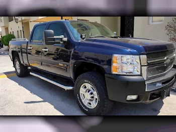 Chevrolet  Silverado  2500 HD  2010  Automatic  169,000 Km  8 Cylinder  Four Wheel Drive (4WD)  Pick Up  Blue