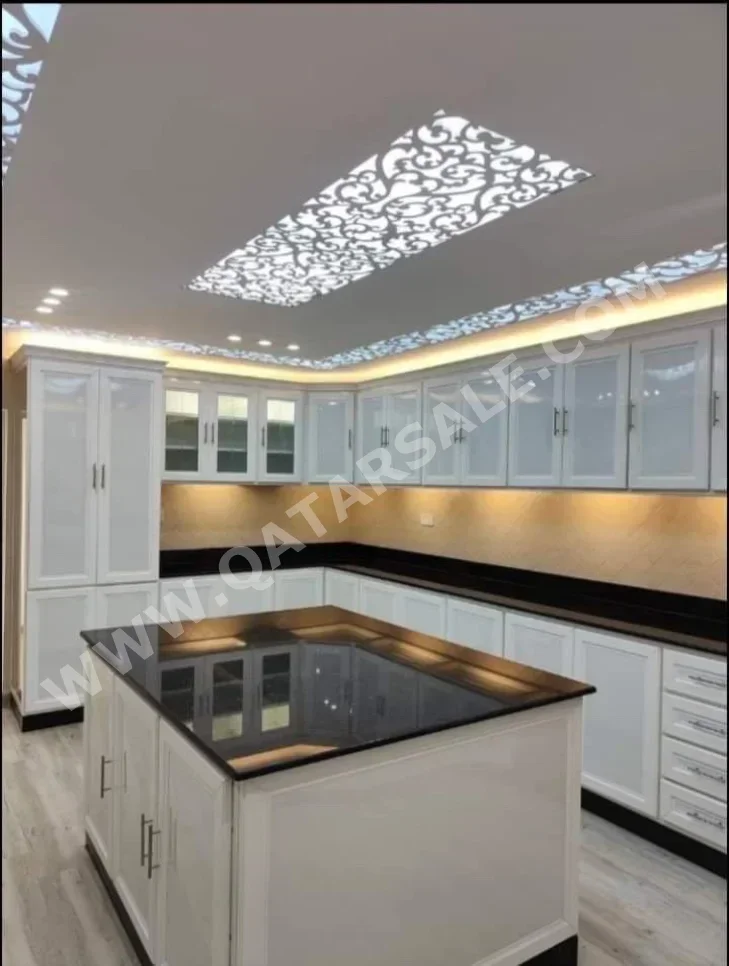 أدراج وخزائن المطبخ - قطر