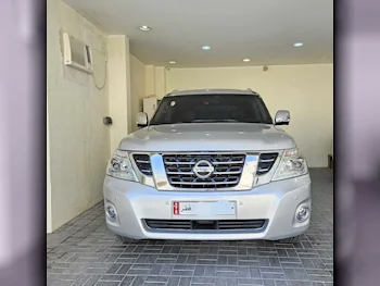 Nissan  Patrol  Platinum  2015  Automatic  131,000 Km  8 Cylinder  Four Wheel Drive (4WD)  SUV  Silver