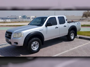 Ford  Ranger  2009  Manual  140,000 Km  4 Cylinder  Four Wheel Drive (4WD)  Pick Up  Silver