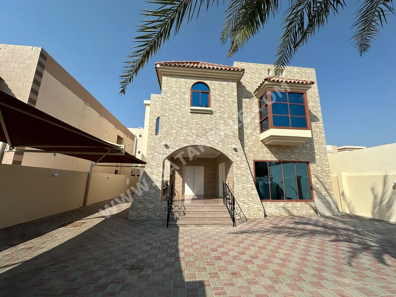 Family Residential  - Not Furnished  - Al Rayyan  - Al Maamoura  - 5 Bedrooms