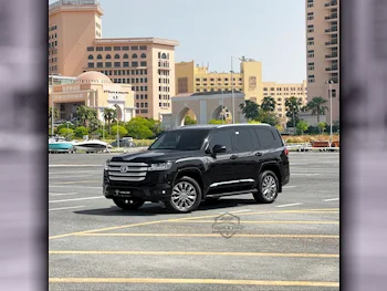 Toyota  Land Cruiser  GXR Twin Turbo  2022  Automatic  42,000 Km  6 Cylinder  Four Wheel Drive (4WD)  SUV  Black  With Warranty