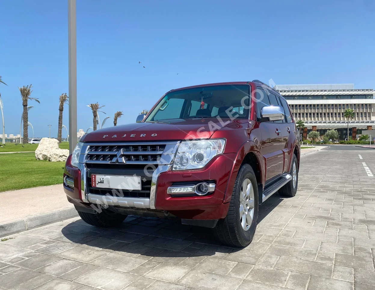 Mitsubishi  Pajero  GLS  2017  Automatic  150٬000 Km  6 Cylinder  Four Wheel Drive (4WD)  SUV  Dark Red