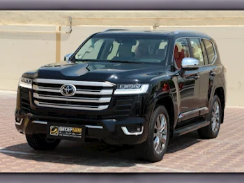  Toyota  Land Cruiser  VXR Twin Turbo  2024  Automatic  5,950 Km  6 Cylinder  Four Wheel Drive (4WD)  SUV  Black  With Warranty