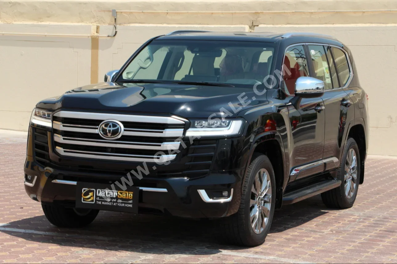  Toyota  Land Cruiser  VXR Twin Turbo  2024  Automatic  5,950 Km  6 Cylinder  Four Wheel Drive (4WD)  SUV  Black  With Warranty