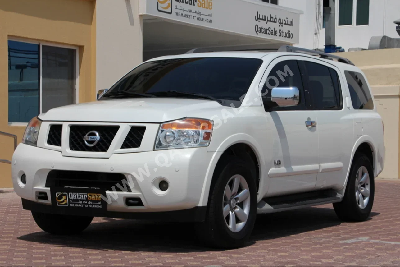 Nissan  Armada  SE  2013  Automatic  240,000 Km  8 Cylinder  Four Wheel Drive (4WD)  SUV  White