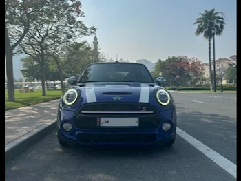 Mini  Cooper  S  2019  Automatic  84,000 Km  4 Cylinder  Front Wheel Drive (FWD)  Convertible  Blue  With Warranty