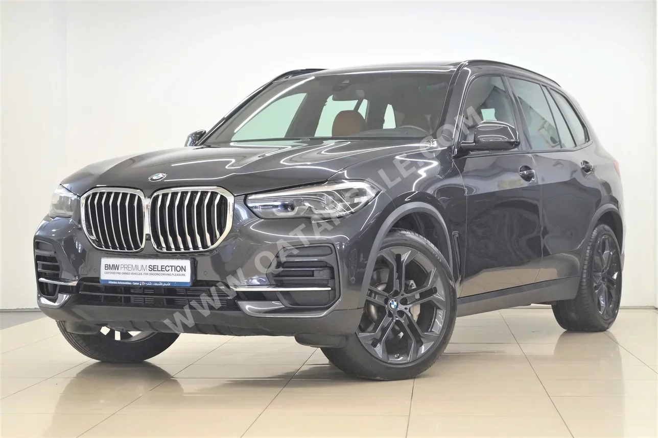 BMW  X-Series  X5 40i  2022  Automatic  23,750 Km  6 Cylinder  All Wheel Drive (AWD)  SUV  Gray  With Warranty