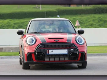 Mini  Cooper  JCW  2022  Automatic  11,000 Km  4 Cylinder  Front Wheel Drive (FWD)  Hatchback  Red