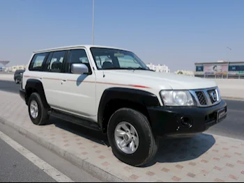 Nissan  Patrol  Safari  2009  Automatic  290,000 Km  6 Cylinder  Four Wheel Drive (4WD)  SUV  White