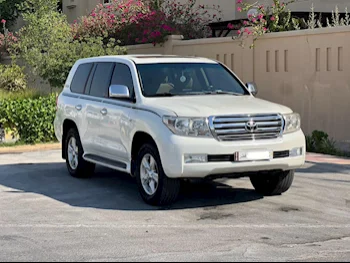 Toyota  Land Cruiser  VXR  2008  Automatic  330,000 Km  8 Cylinder  Four Wheel Drive (4WD)  SUV  White