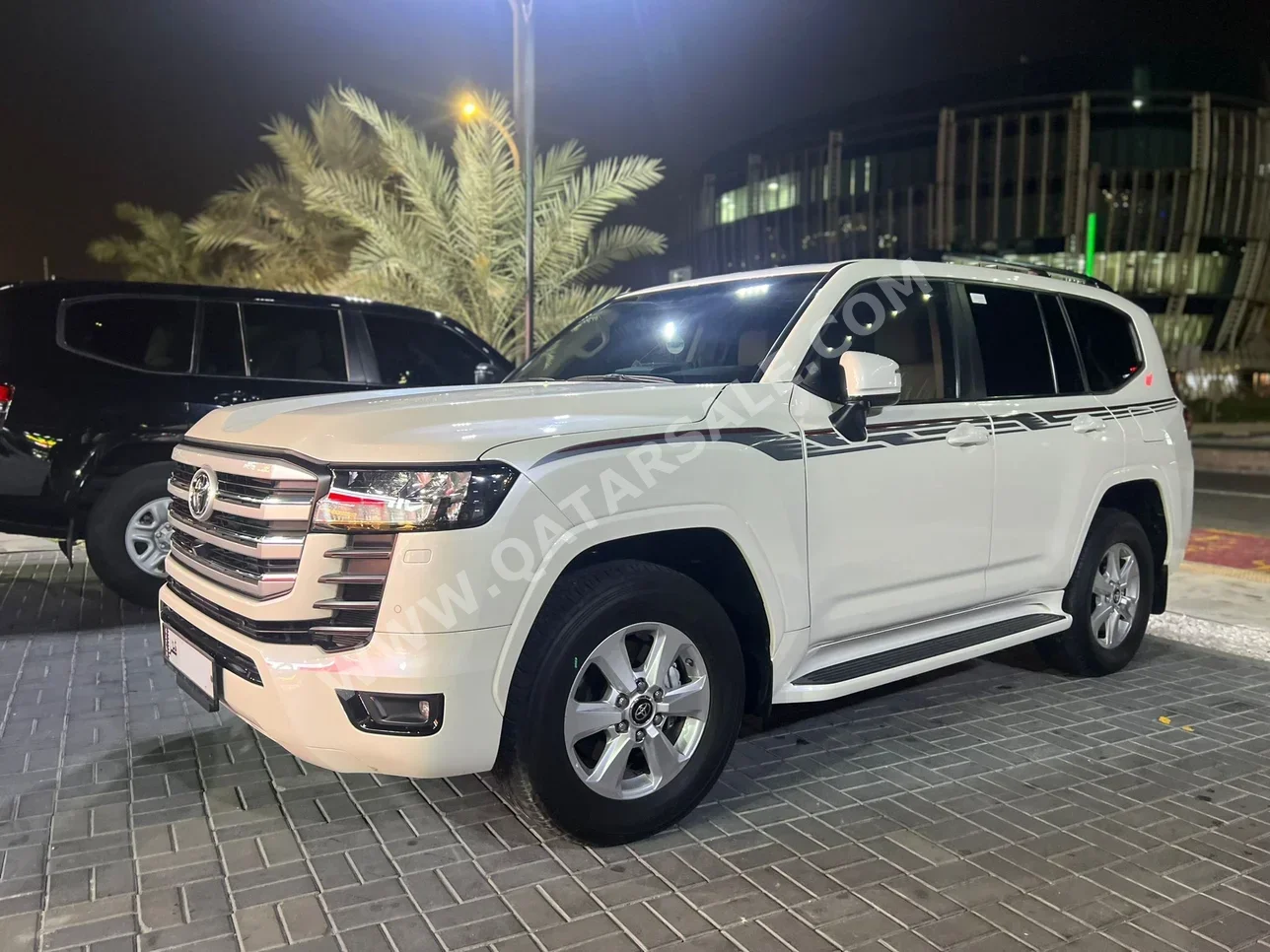 Toyota  Land Cruiser  GXR Twin Turbo  2023  Automatic  18,000 Km  6 Cylinder  Four Wheel Drive (4WD)  SUV  White  With Warranty