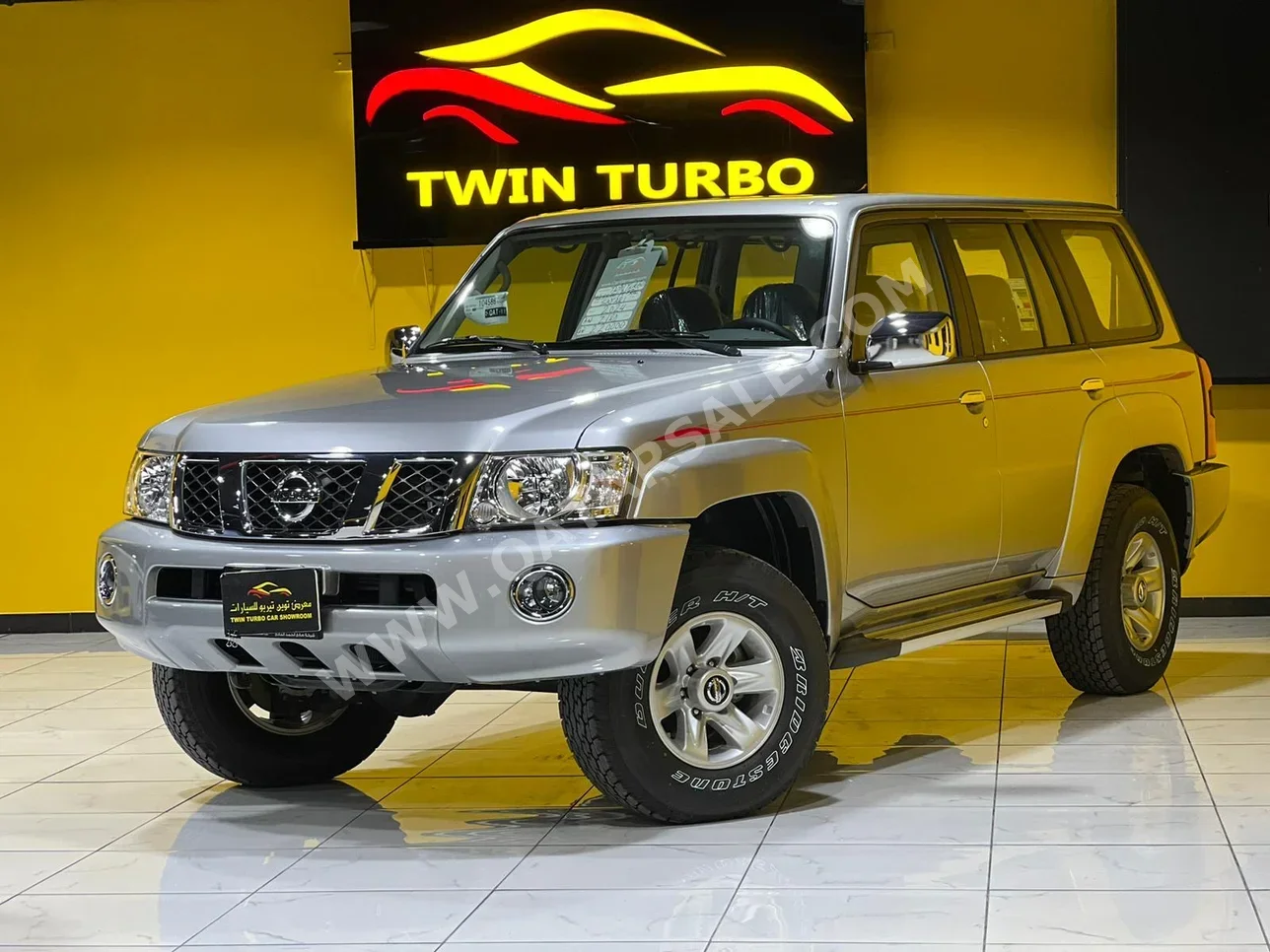 Nissan  Patrol  Safari  2024  Manual  0 Km  6 Cylinder  Four Wheel Drive (4WD)  SUV  Silver  With Warranty