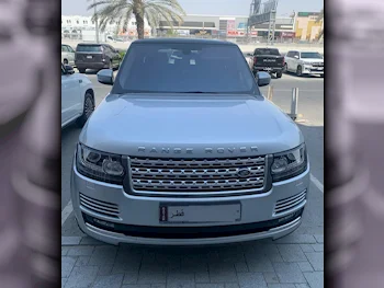 Land Rover  Range Rover  Vogue SE Super charged  2016  Automatic  35,000 Km  8 Cylinder  Four Wheel Drive (4WD)  SUV  Silver