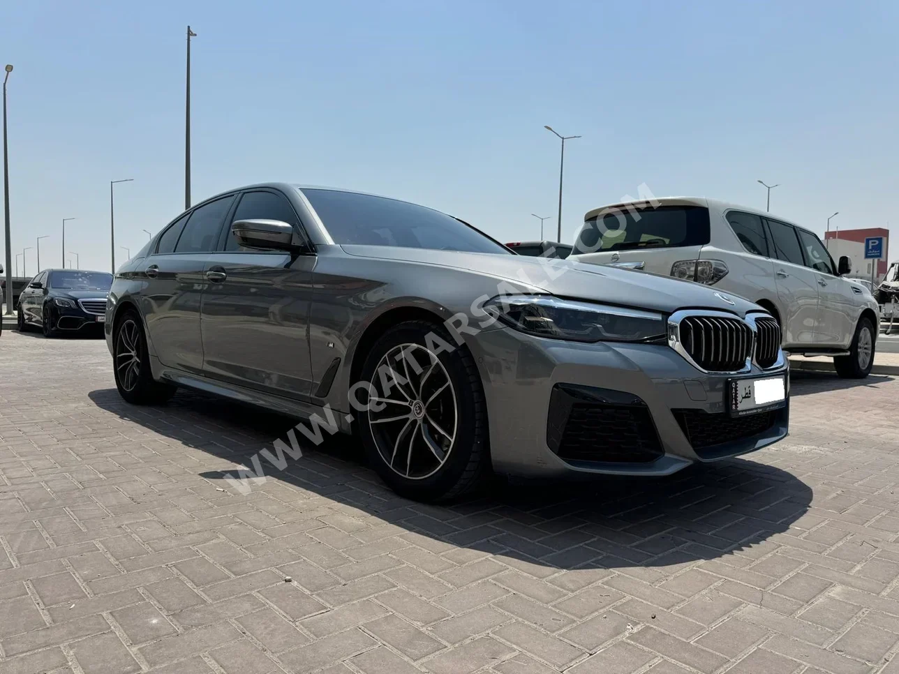 BMW  5-Series  520i M  2023  Automatic  26٬000 Km  6 Cylinder  Front Wheel Drive (FWD)  Sedan  Gray  With Warranty