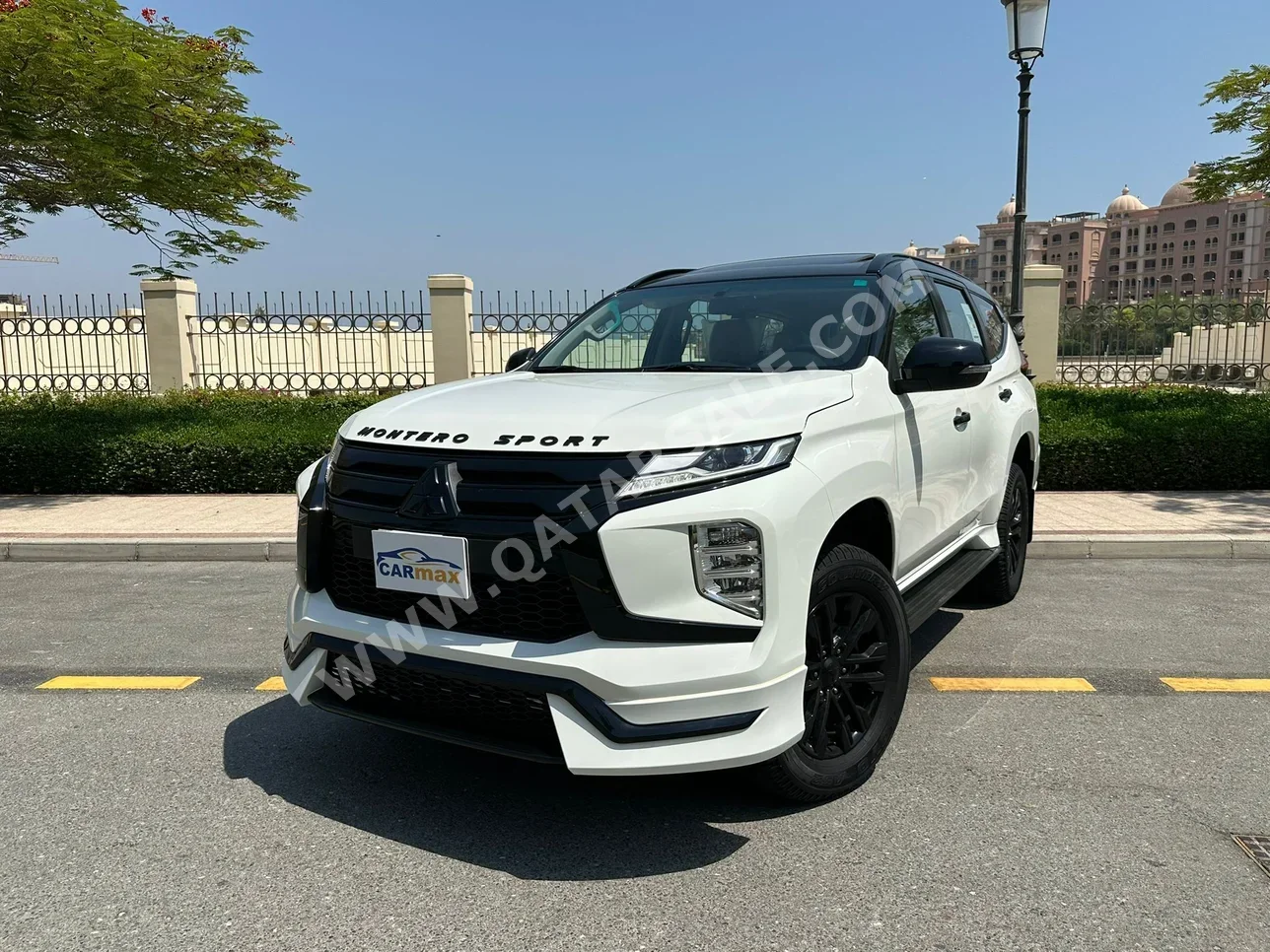 Mitsubishi  Pajero  Montero Sport  2023  Automatic  0 Km  6 Cylinder  Four Wheel Drive (4WD)  SUV  White  With Warranty