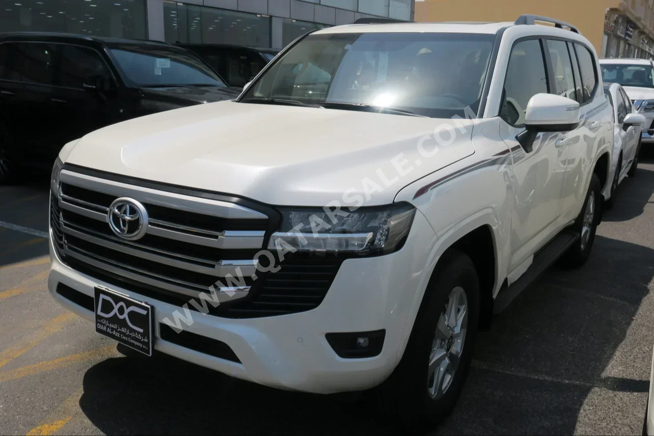 Toyota  Land Cruiser  GXR  2024  Automatic  0 Km  6 Cylinder  Four Wheel Drive (4WD)  SUV  White  With Warranty