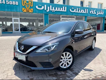 Nissan  Sentra  2021  Automatic  44,000 Km  4 Cylinder  Front Wheel Drive (FWD)  Sedan  Gray  With Warranty