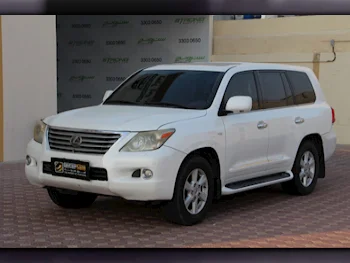 Lexus  LX  570  2011  Automatic  340٬000 Km  8 Cylinder  Four Wheel Drive (4WD)  SUV  Pearl