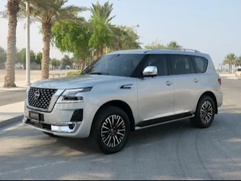 Nissan  Patrol  Platinum  2023  Automatic  6,000 Km  6 Cylinder  Four Wheel Drive (4WD)  SUV  Silver  With Warranty