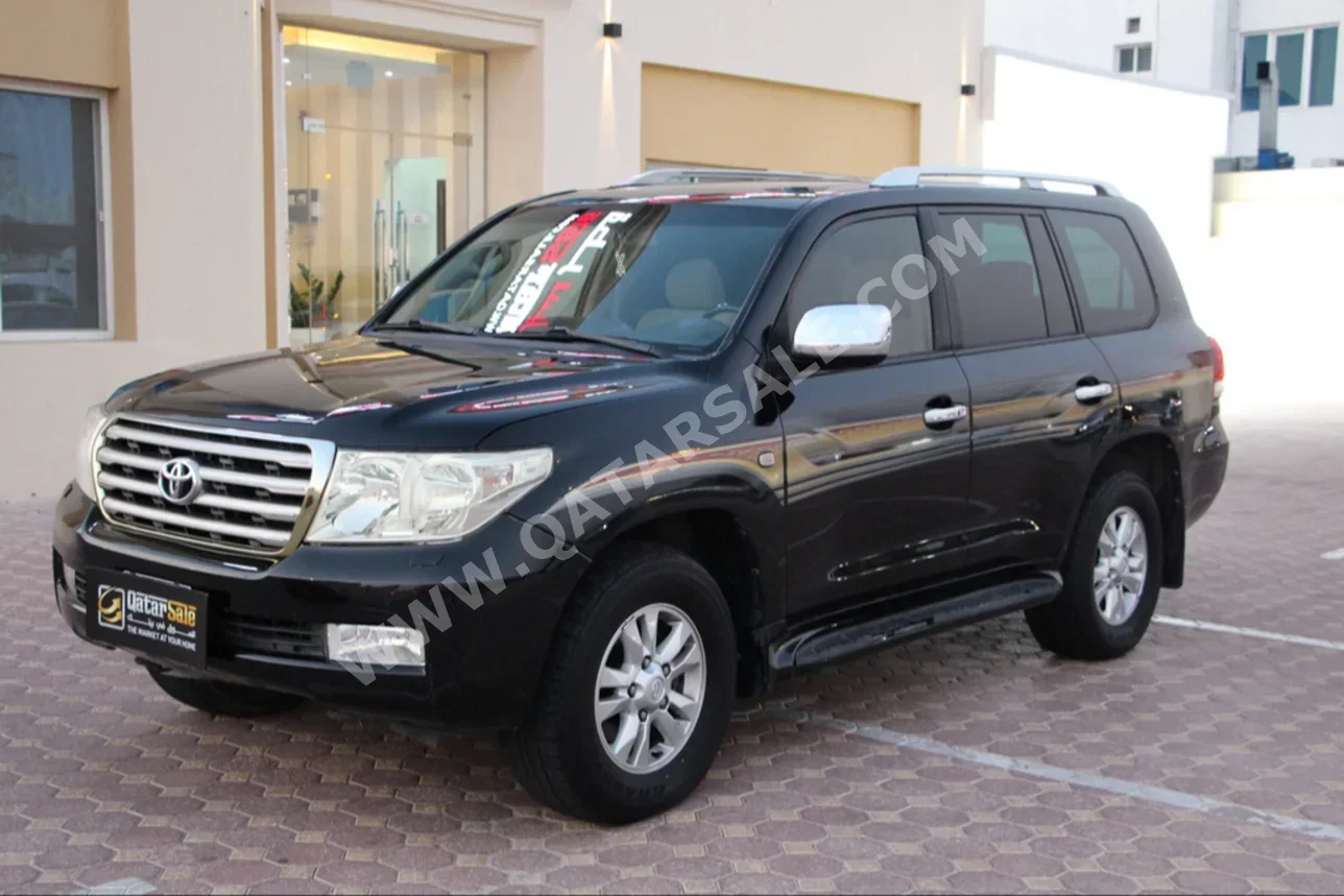  Toyota  Land Cruiser  GXR  2008  Automatic  320,000 Km  8 Cylinder  Four Wheel Drive (4WD)  SUV  Black  With Warranty