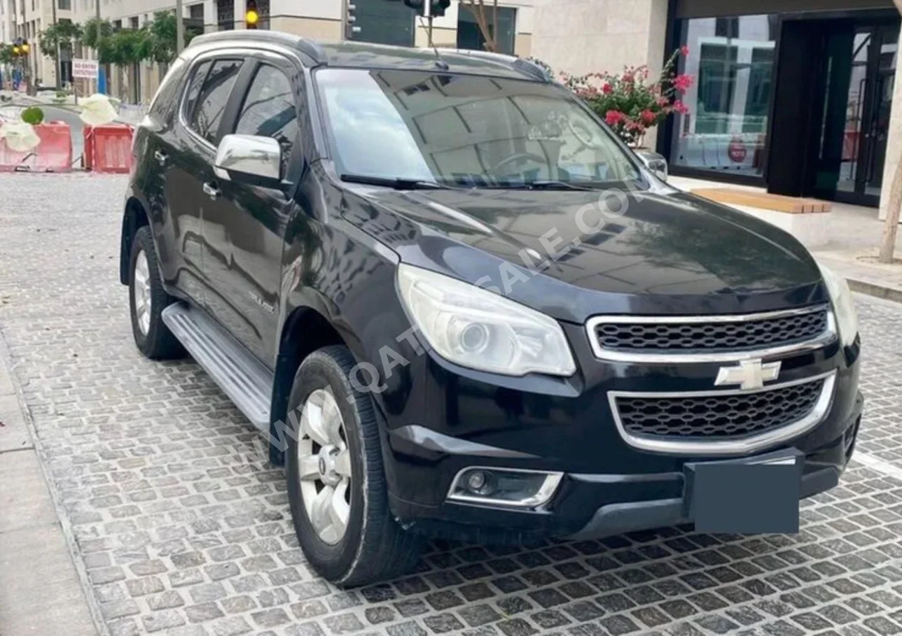 Chevrolet  Blazer  LTZ Premium  2013  Automatic  350,000 Km  6 Cylinder  Four Wheel Drive (4WD)  Sedan  Black