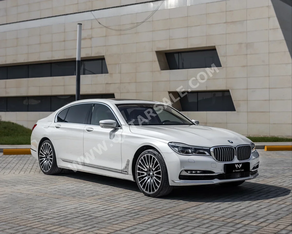 BMW  7-Series  750 Li  2016  Automatic  71,000 Km  8 Cylinder  Rear Wheel Drive (RWD)  Sedan  White