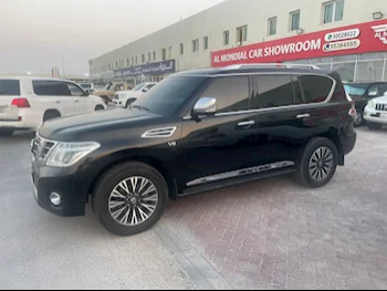 Nissan  Patrol  Platinum  2016  Automatic  170,000 Km  8 Cylinder  Four Wheel Drive (4WD)  SUV  Black