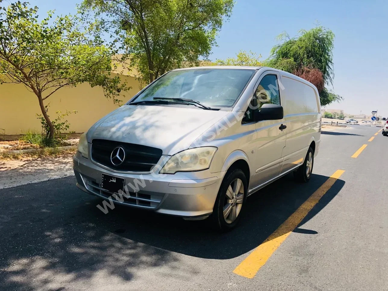 Mercedes-Benz  Viano  2012  Automatic  118,000 Km  4 Cylinder  Rear Wheel Drive (RWD)  Van / Bus  Silver