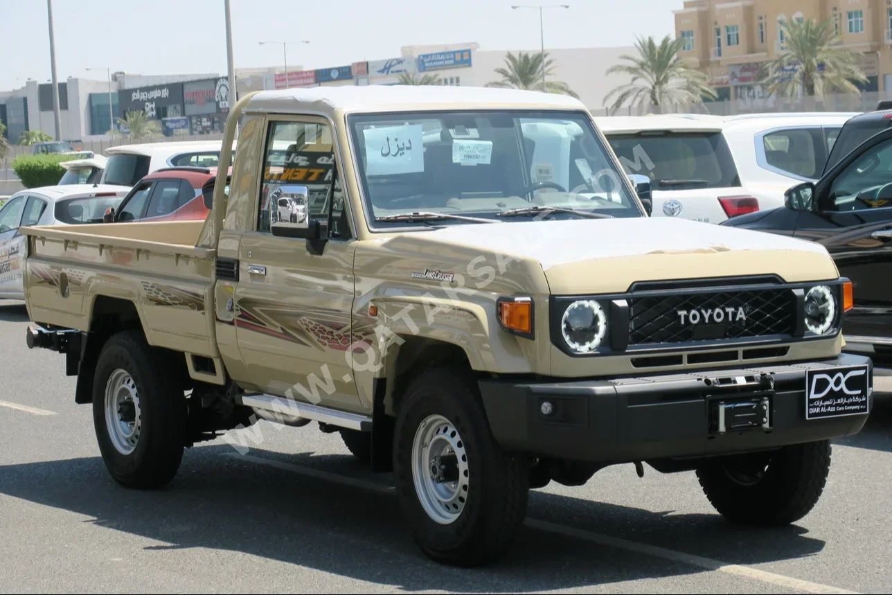 Toyota  Land Cruiser  LX  2024  Automatic  0 Km  4 Cylinder  Four Wheel Drive (4WD)  Pick Up  Beige  With Warranty