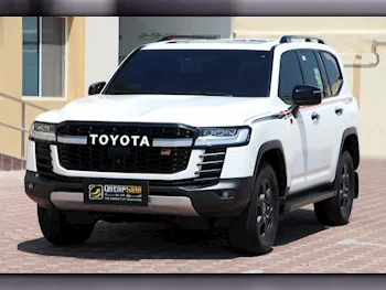 Toyota  Land Cruiser  GR Sport Twin Turbo  2023  Automatic  120,000 Km  6 Cylinder  Four Wheel Drive (4WD)  SUV  White  With Warranty