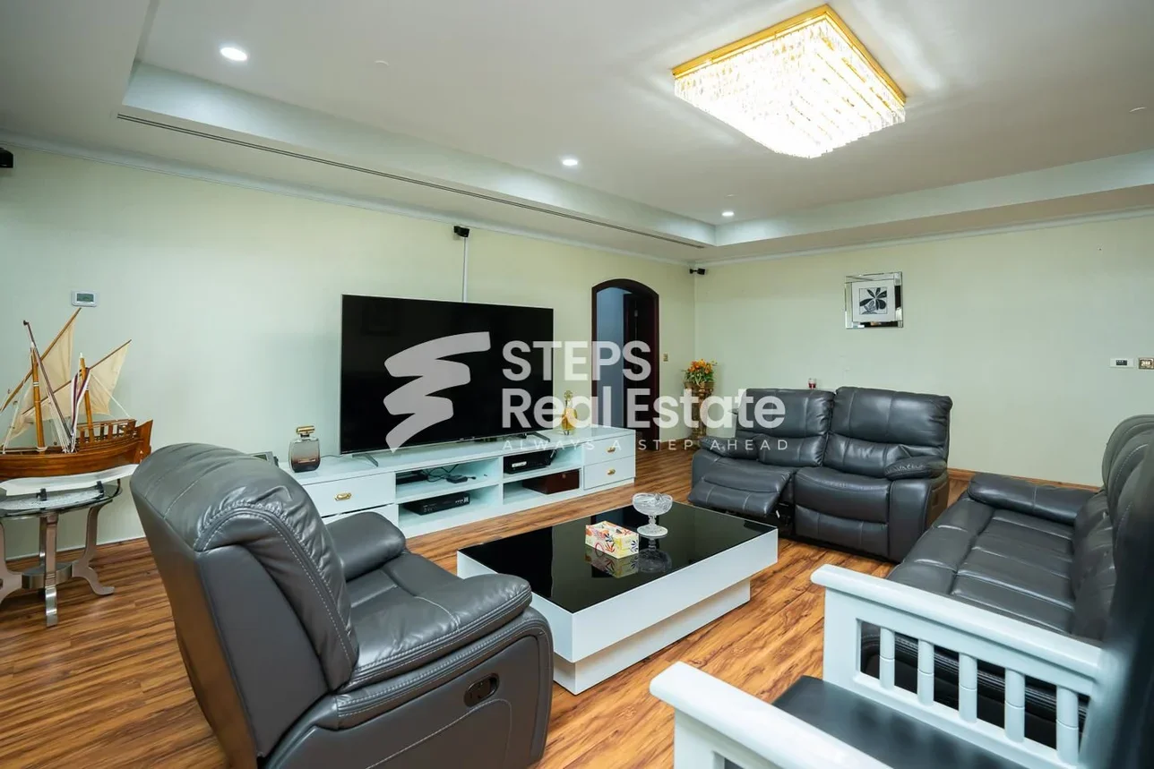 3 Bedrooms  Apartment  in Doha -  The Pearl  Fully Furnished