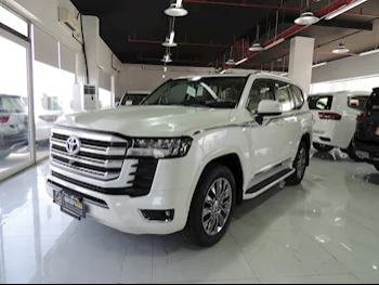 Toyota  Land Cruiser  GXR Twin Turbo  2024  Automatic  0 Km  6 Cylinder  Four Wheel Drive (4WD)  SUV  White  With Warranty