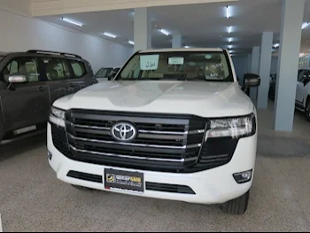 Toyota  Land Cruiser  GXR Twin Turbo  2024  Automatic  0 Km  6 Cylinder  Four Wheel Drive (4WD)  SUV  White  With Warranty