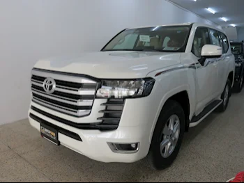 Toyota  Land Cruiser  GXR Twin Turbo  2024  Automatic  0 Km  6 Cylinder  Four Wheel Drive (4WD)  SUV  White  With Warranty