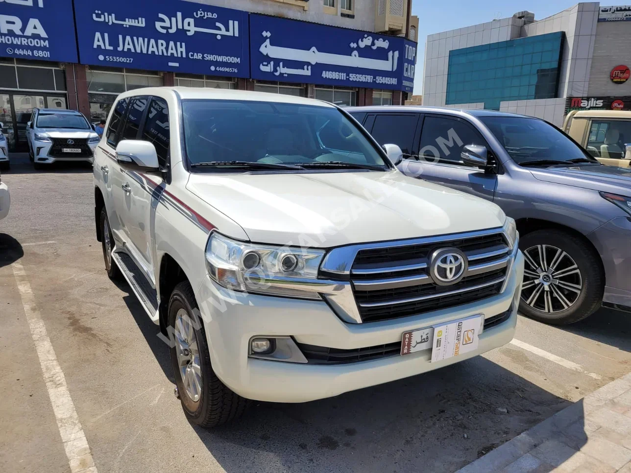 Toyota  Land Cruiser  G  2017  Automatic  244,000 Km  6 Cylinder  Four Wheel Drive (4WD)  SUV  White