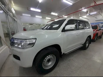 Toyota  Land Cruiser  GX  2018  Automatic  146,000 Km  6 Cylinder  Four Wheel Drive (4WD)  SUV  White