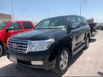 Toyota  Land Cruiser  GXR  2009  Automatic  447,000 Km  8 Cylinder  Four Wheel Drive (4WD)  SUV  Black