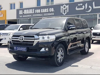 Toyota  Land Cruiser  VXR  2020  Automatic  150,000 Km  8 Cylinder  Four Wheel Drive (4WD)  SUV  Black