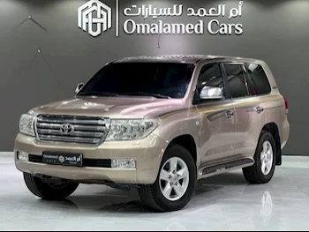 Toyota  Land Cruiser  VXR  2010  Automatic  394,000 Km  8 Cylinder  Four Wheel Drive (4WD)  SUV  Gold